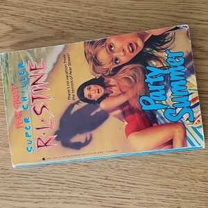 R.L. Stine Fear Street Super Chiller Book Party Summer 90's 1990's Vintage